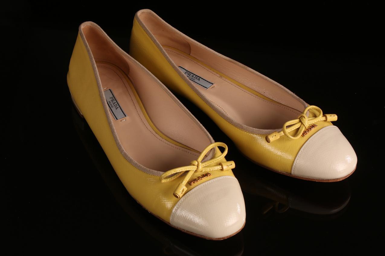 Prada keltaiset nahkaballeriinat 40
