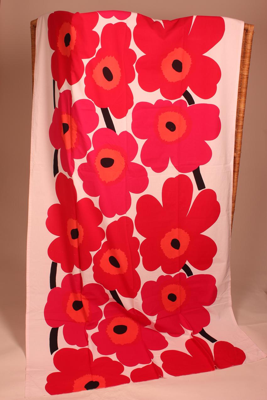 Marimekko verho kangas punainen “Unikko”