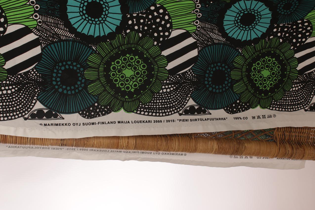 Marimekko “Pieni Siirtolapuutarha” kangas - Image 3