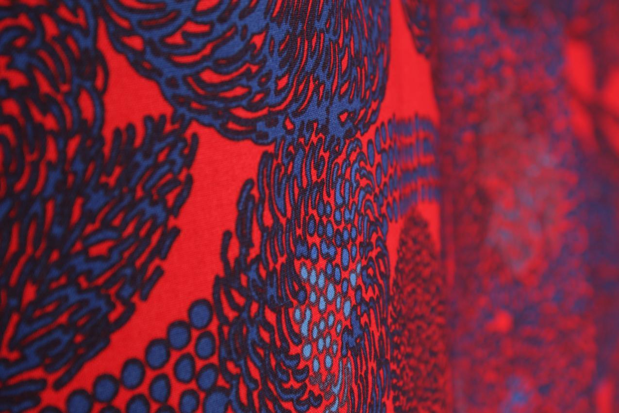 Marimekko Aino-Maija Metsola “Mynsteri” kangas - Image 3