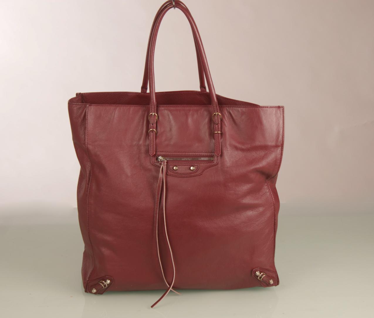 Balenciaga Burgundy Papier Ledger Tote Veau nahkalaukku
