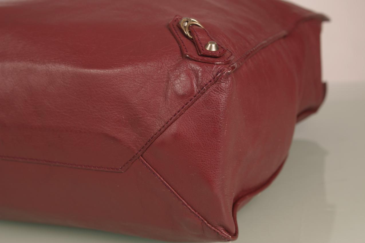 Balenciaga Burgundy Papier Ledger Tote Veau nahkalaukku - Image 7