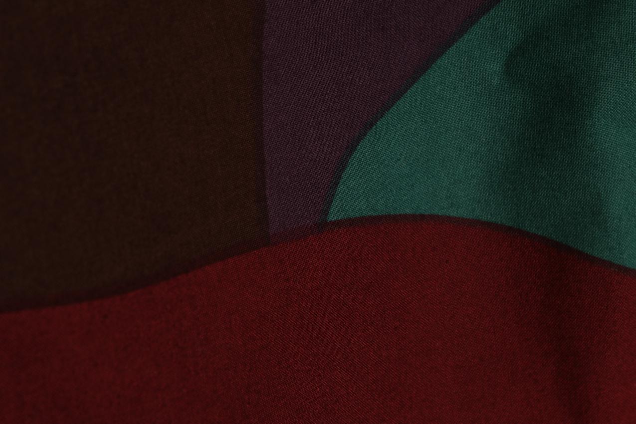 Vintage Marimekko Fujiwo Ishimoto “Kamelia” kangas 1992 - Image 3
