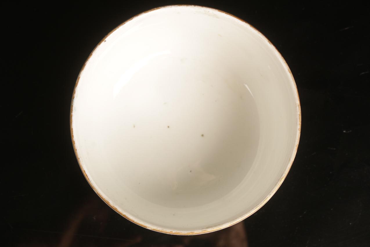 1800th century Meissen punkt period porcelain bowl - Image 5
