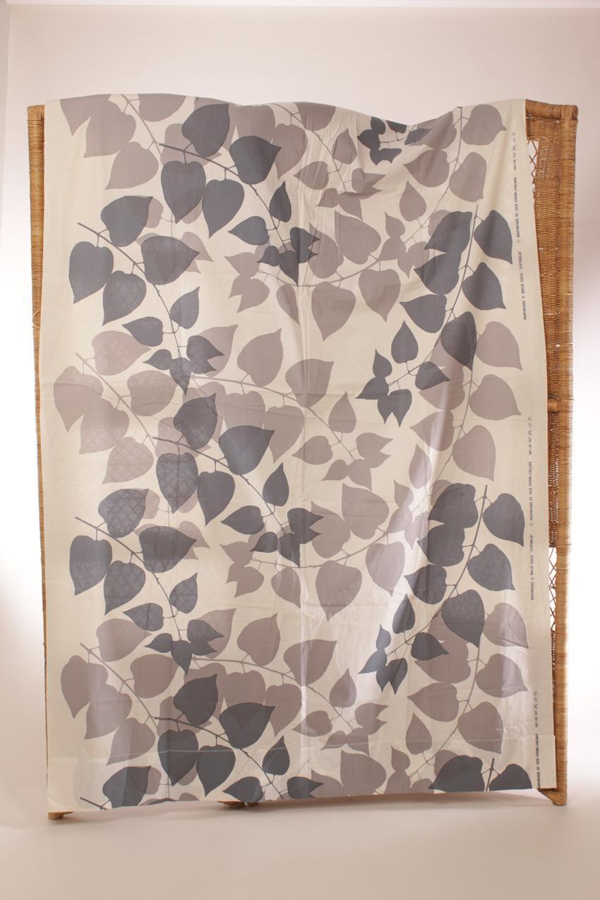 Vintage Marimekko Maija Isola harmaa sävyinen ”Lehtimaja” kangas/verho