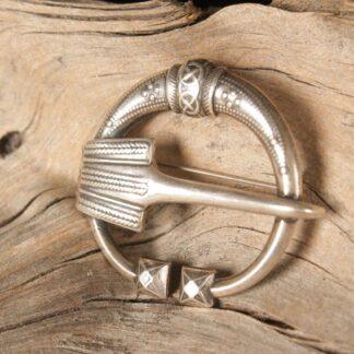Vintage Kalevala Koru sterling silver ”Virusmäen solki” brooch