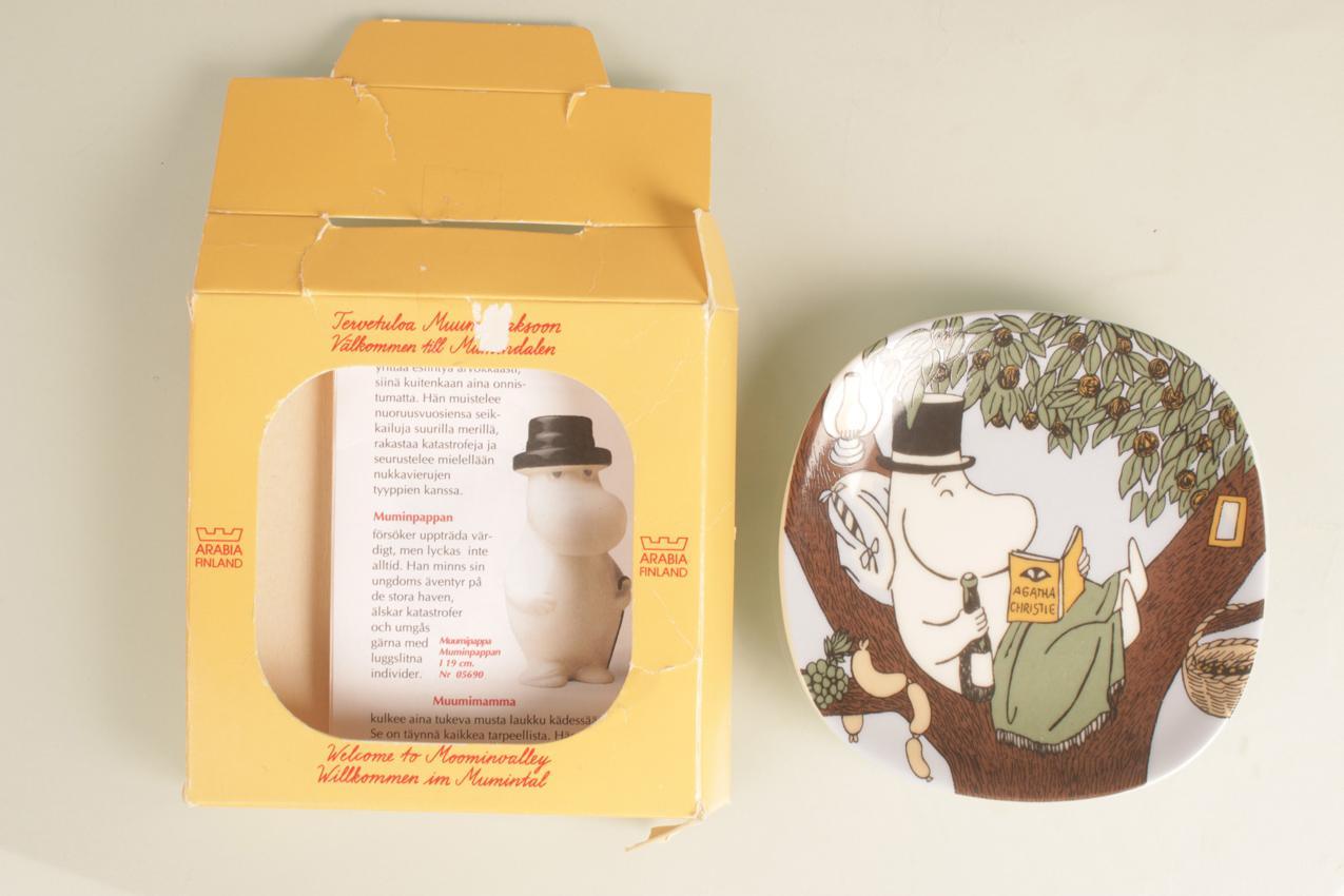 Vintage Arabia Tove Jansson Tove Slotte pieni Muumi-seinälautanen “Takaisin luontoon” - Image 3