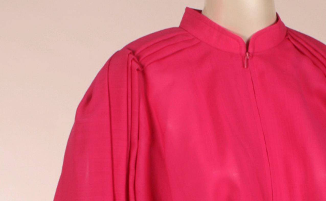 Vintage fuchsia color wool muslin dress with stand up collar by Vuokko. - Image 11