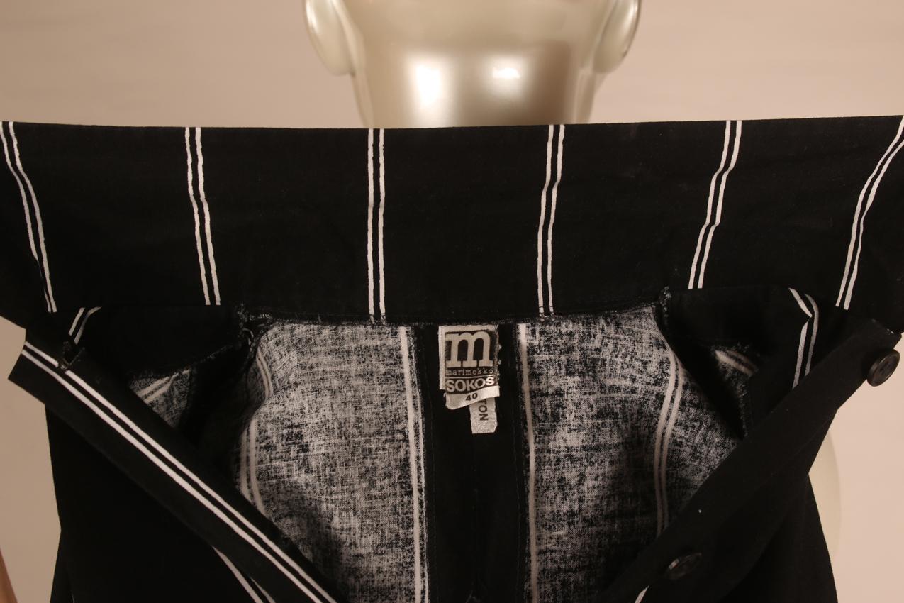 Vintage Marimekko musta paitamekko valkoisilla raitakuvioilla S - Image 8